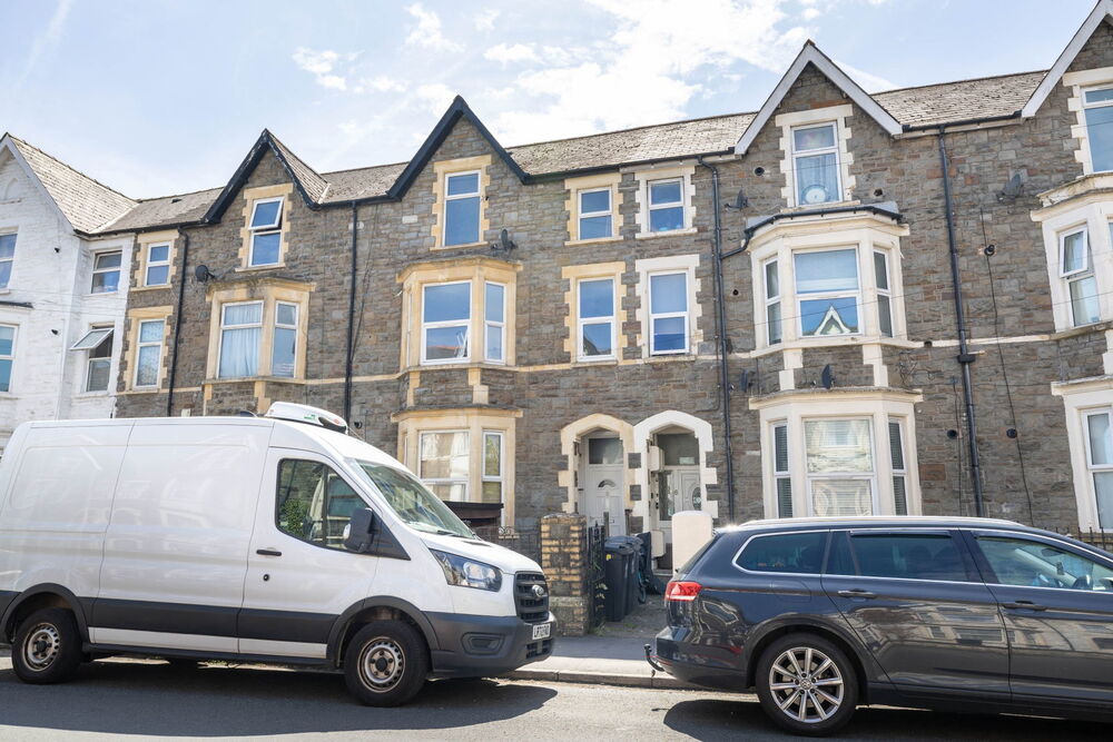 Piercefield Place, Adamsdown