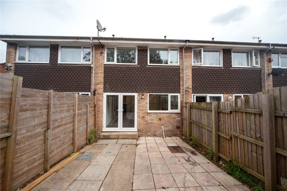 The Hawthorns, Pentwyn